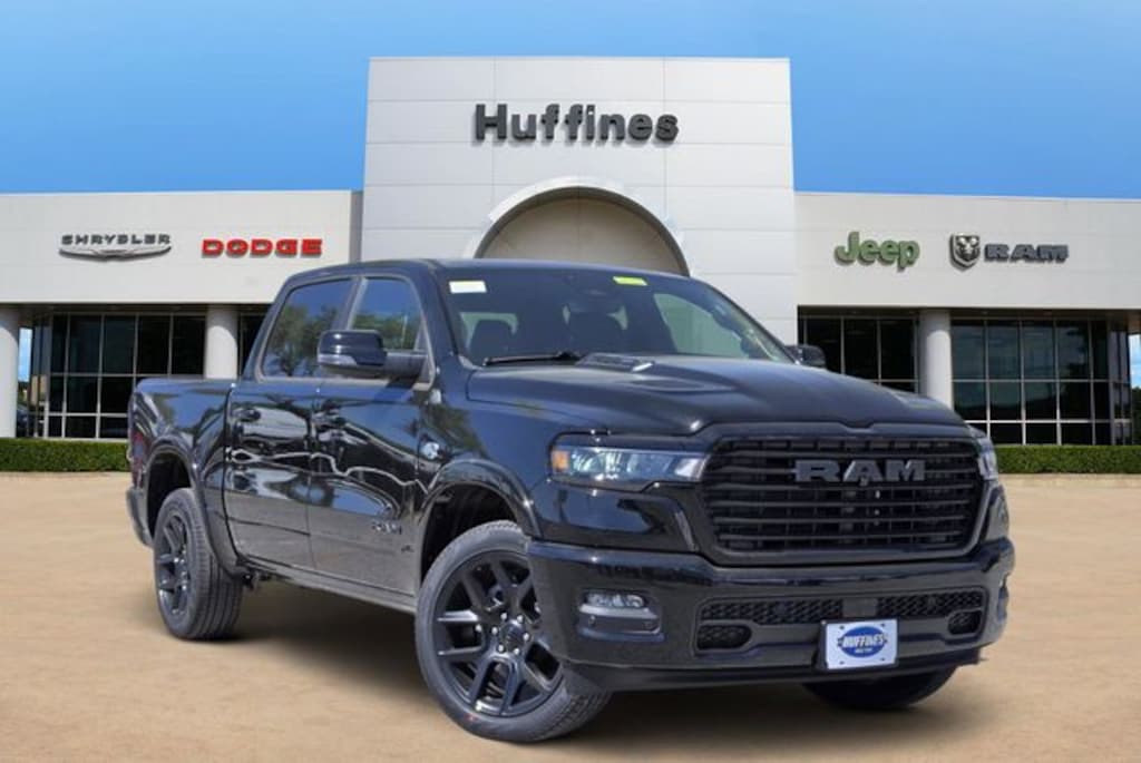 New 2026 Ram 1500 LARAMIE CREW CAB 4X4 5'7 BOX Pickup