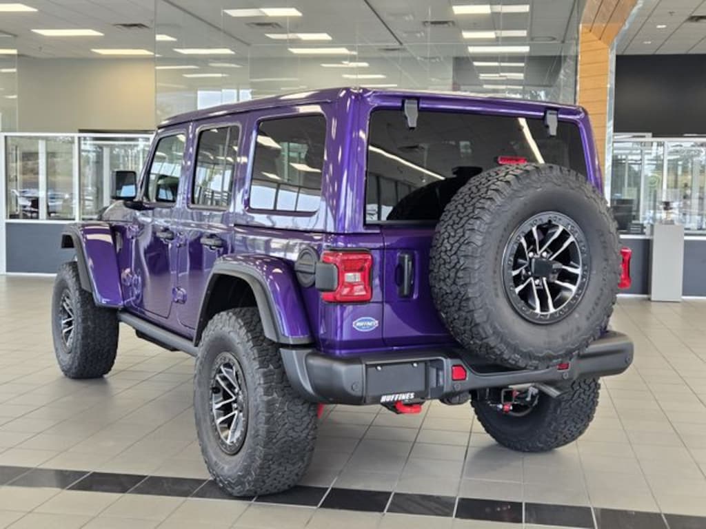 New 2026 Jeep Wrangler 4-DOOR RUBICON X Sport Utility