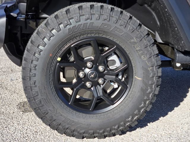 2026 Jeep Wrangler 4-Door Willys - Photo 9