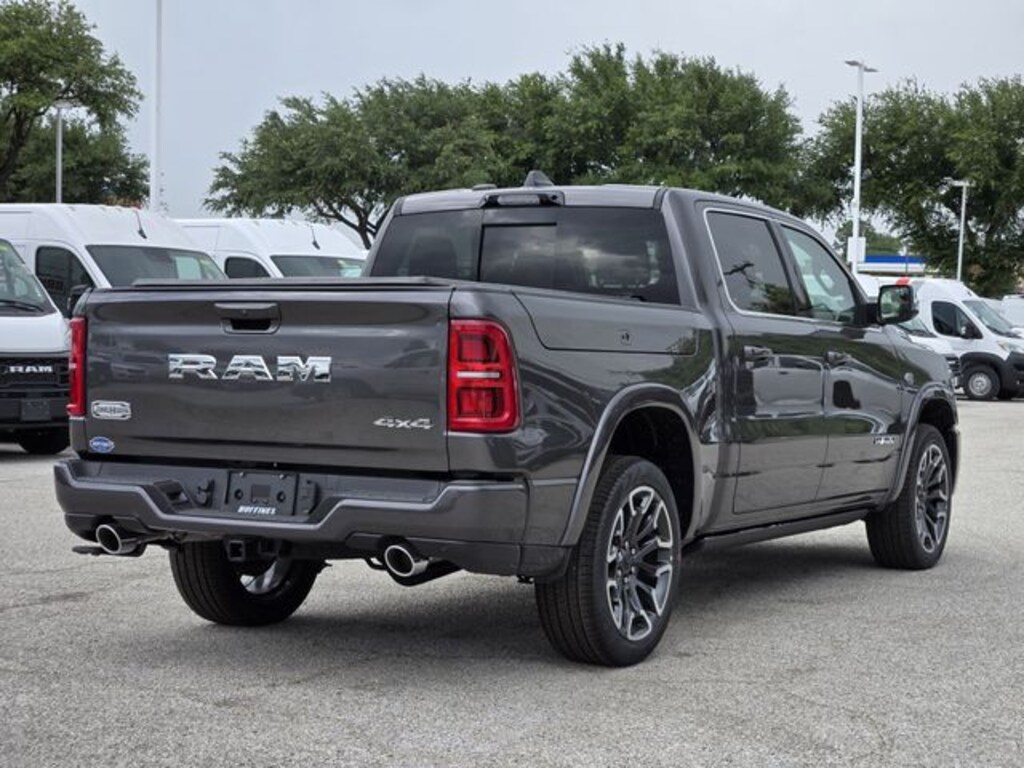 New 2026 Ram 1500 LIMITED LONGHORN CREW CAB 4X4 5'7 BOX Pickup