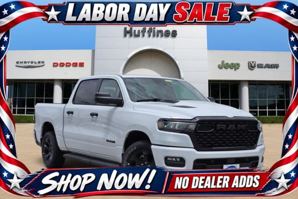New 2026 Ram 1500 EXPRESS CREW CAB 4X4 5'7 BOX Pickup