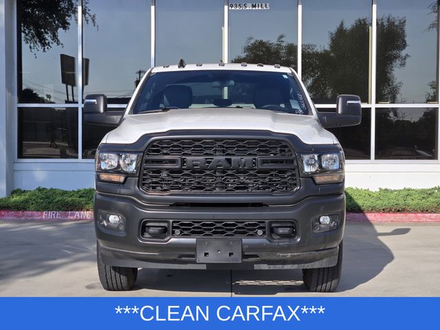 2023 Ram 3500 Tradesman photo 2