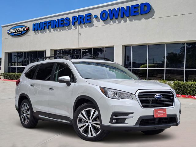 2022 Subaru Ascent Touring's photo