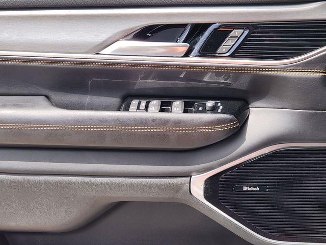 2026 Jeep Grand Wagoneer 85th Anniversary - Photo 17