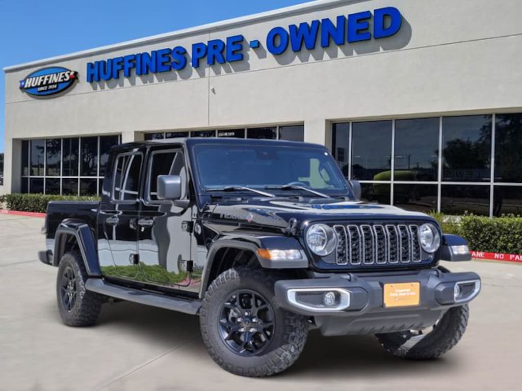 Certified 2025 Jeep Gladiator Texas Trail Truck