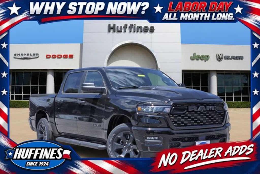 New 2026 Ram 1500 EXPRESS CREW CAB 4X4 5'7 BOX Pickup