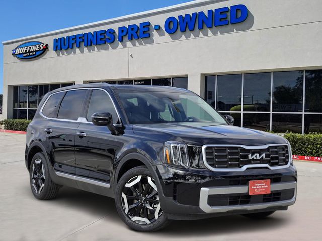 2023 Kia Telluride S's photo