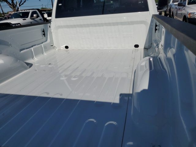 2024 Ram 2500 Tradesman photo 4