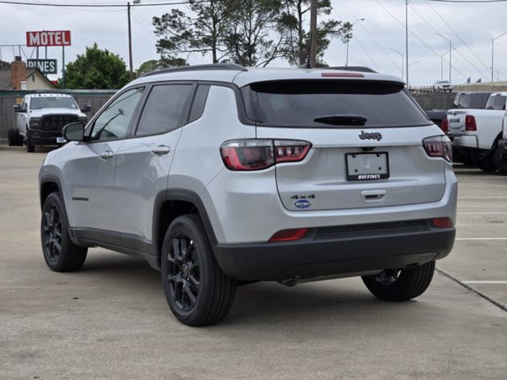 New 2026 Jeep Compass LATITUDE ALTITUDE 4X4 Sport Utility