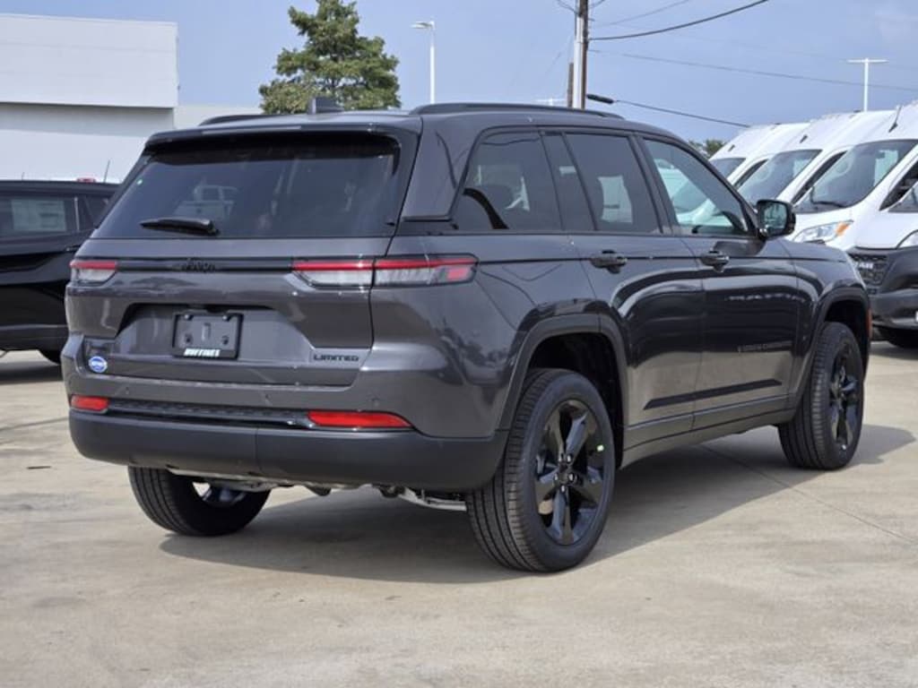 New 2025 Jeep Grand Cherokee LIMITED 4X4 Sport Utility