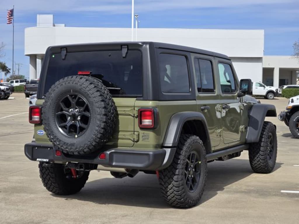 New 2026 Jeep Wrangler 4-DOOR WILLYS Sport Utility