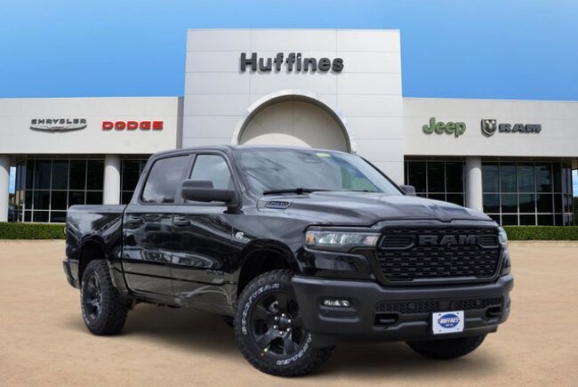 2026 Ram 1500 WARLOCK CREW CAB 4X4 5'7 BOX Pickup