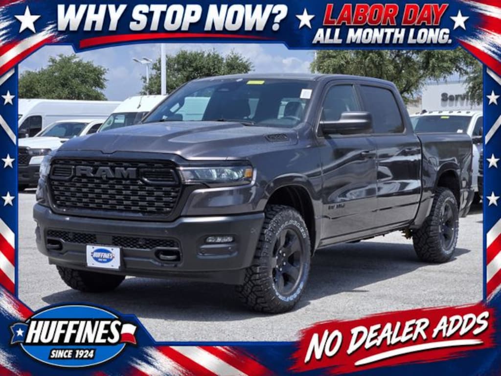 New 2026 Ram 1500 WARLOCK CREW CAB 4X4 5'7 BOX Pickup