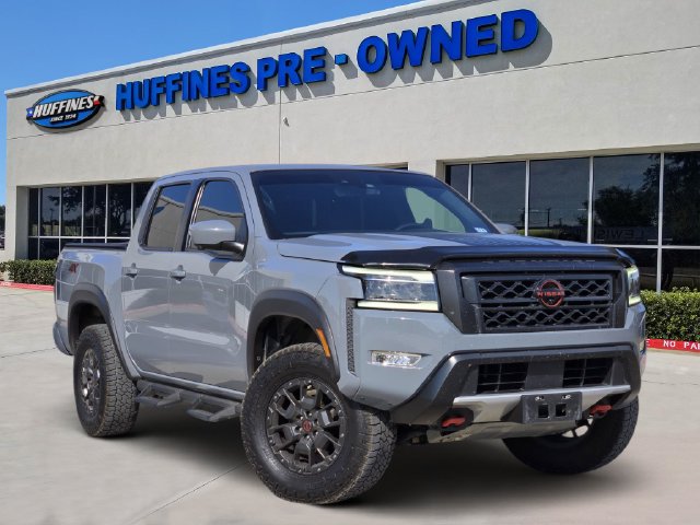 2023 Nissan Frontier PRO-4X Truck