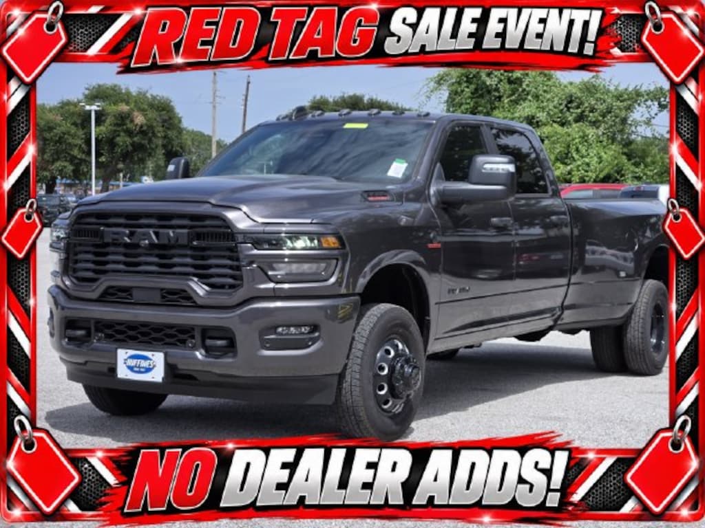 New 2026 Ram 3500 LONE STAR CREW CAB 4X4 8' BOX Pickup