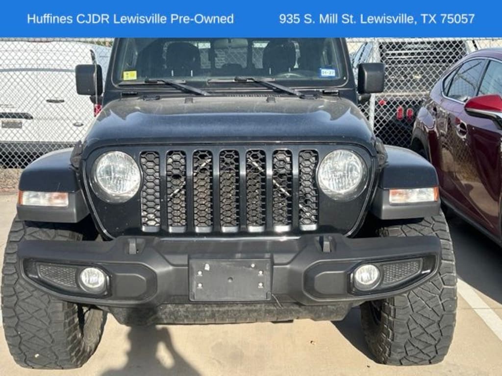 Used 2022 Jeep Gladiator Willys Truck