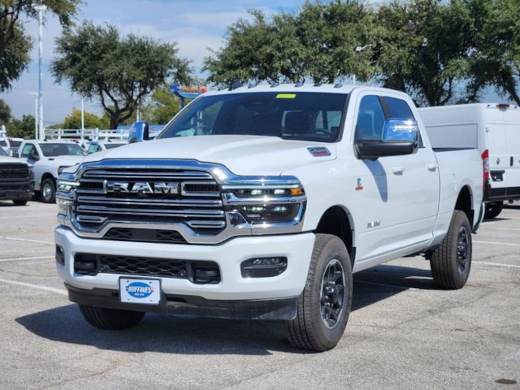 New 2026 Ram 2500 LARAMIE CREW CAB 4X4 6'4 BOX Pickup