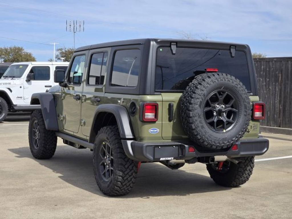 New 2026 Jeep Wrangler 4-DOOR WILLYS Sport Utility