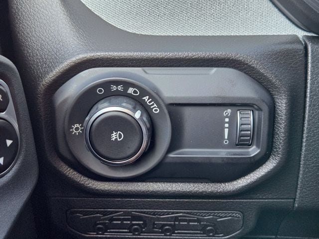 2026 Jeep Wrangler 4-Door Willys - Photo 19