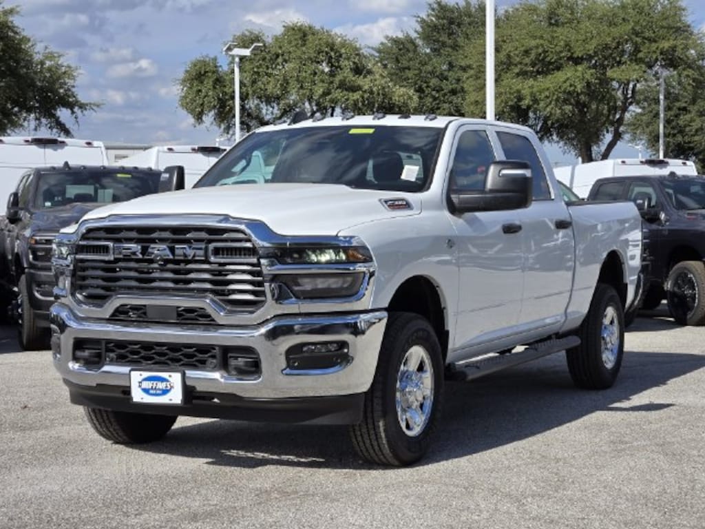 New 2027 Ram 2500 TRADESMAN CREW CAB 4X4 6'4 BOX Pickup