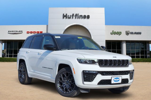 2027 Jeep Grand Cherokee 2 Row SUMMIT 4X4 Sport Utility