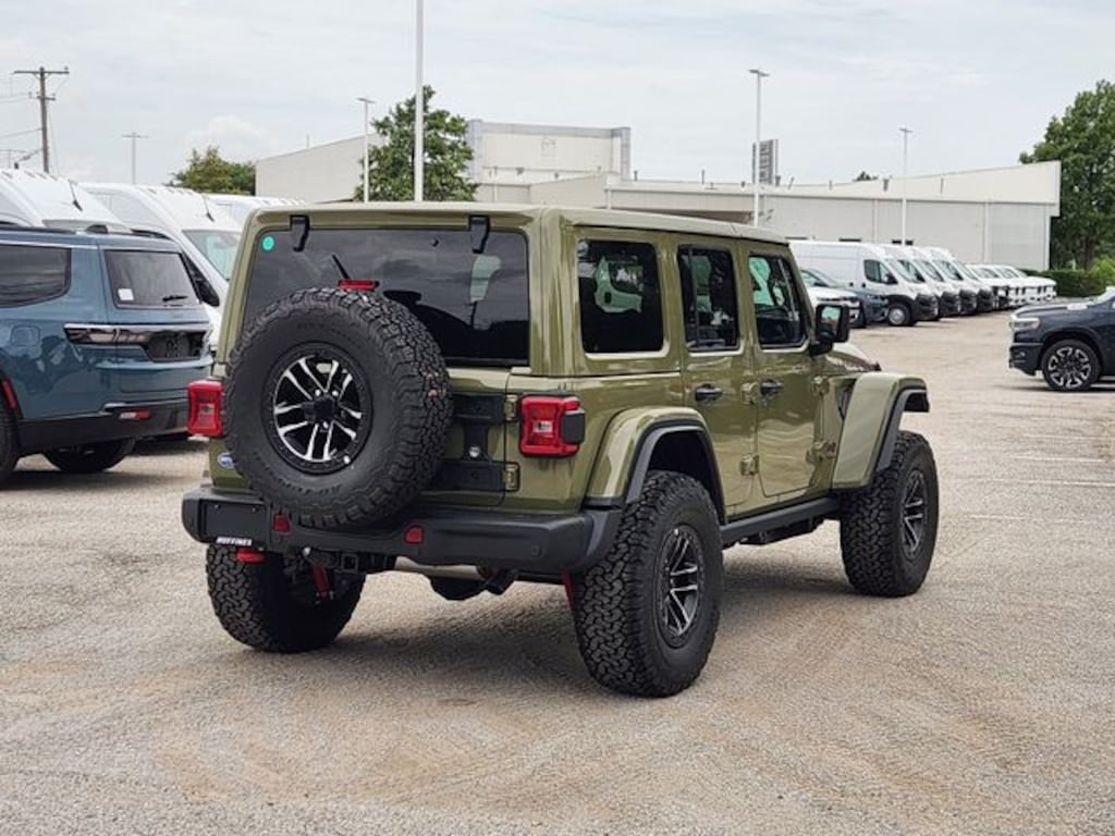 New 2026 Jeep Wrangler 4-DOOR RUBICON X Sport Utility