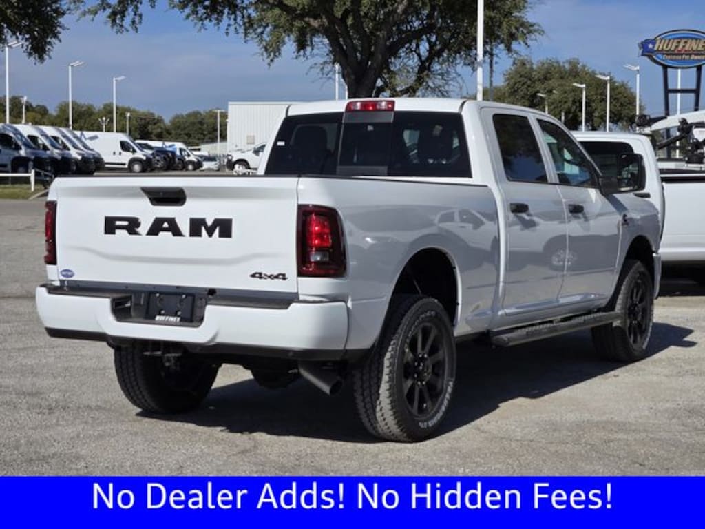 New 2026 Ram 2500 BLACK EXPRESS CREW CAB 4X4 6'4 BOX Pickup