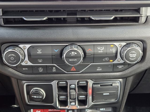 2026 Jeep Wrangler 4-Door Willys - Photo 14