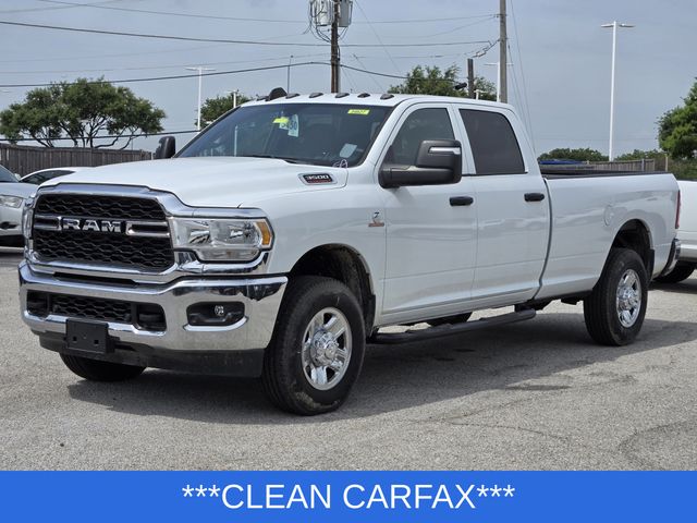 2023 Ram 3500 Tradesman photo 2