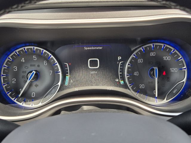 2026 Chrysler Voyager LX - Photo 11