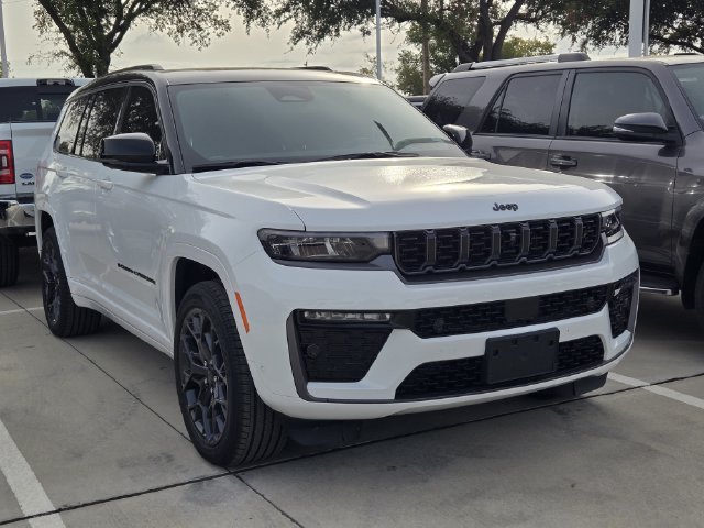 2026 Jeep Grand Cherokee L Summit SUV