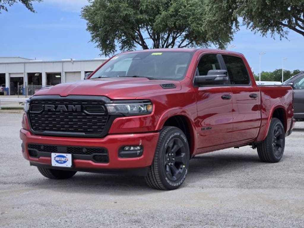 New 2026 Ram 1500 LONE STAR CREW CAB 4X2 5'7 BOX Pickup