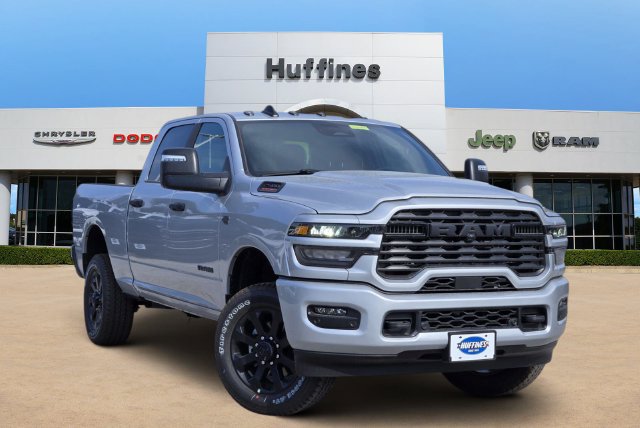 2027 Ram 2500 BIG HORN CREW CAB 4X4 Pickup