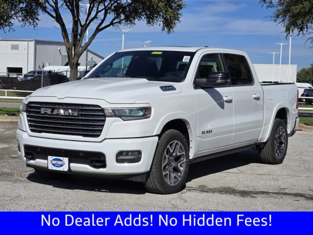 New 2026 Ram 1500 LARAMIE CREW CAB 4X2 5'7 BOX Pickup