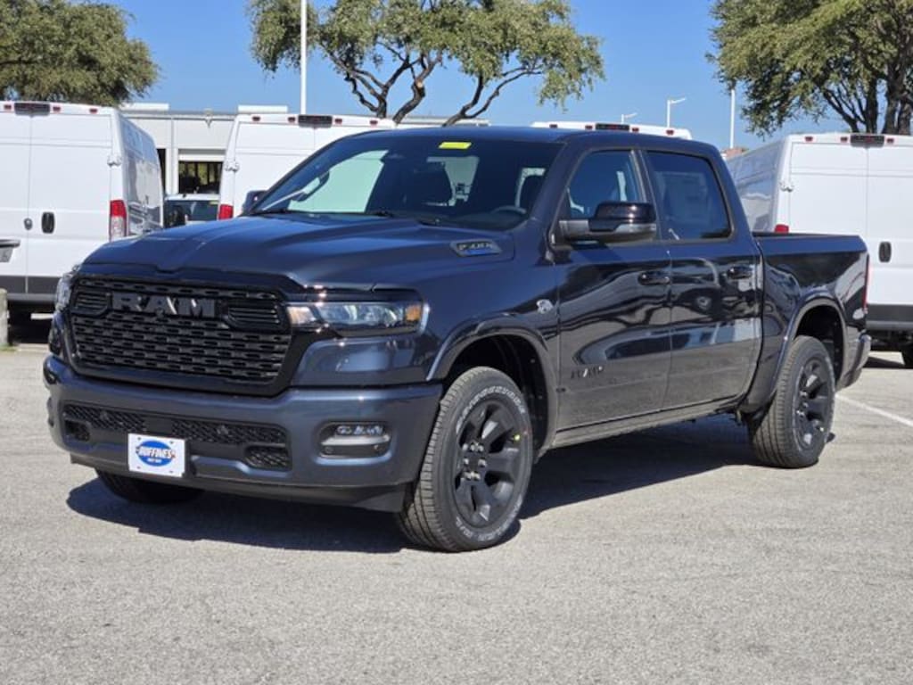 New 2026 Ram 1500 LONE STAR CREW CAB 4X4 5'7 BOX Pickup