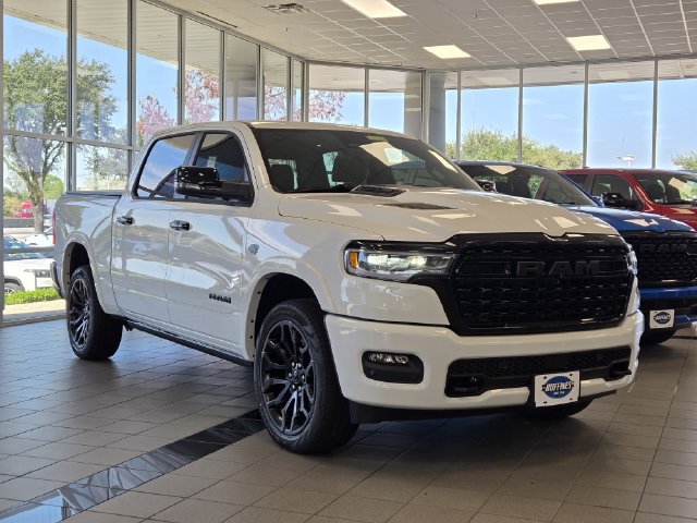 2027 Ram 1500 LIMITED CREW CAB 4X4 Pickup