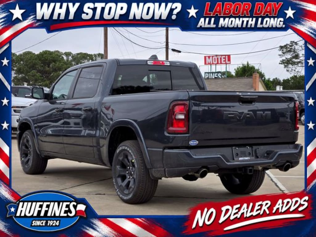 New 2026 Ram 1500 LONE STAR CREW CAB 4X2 5'7 BOX Pickup