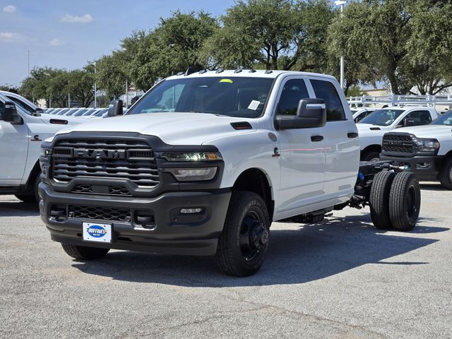 2026 Ram 3500 Tradesman photo 2