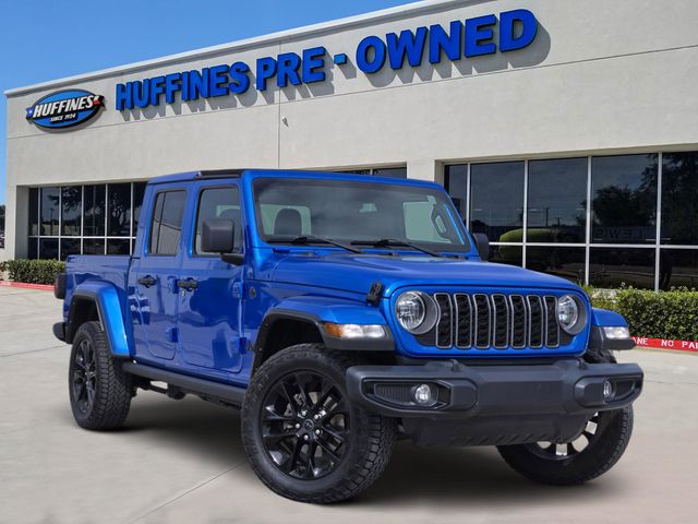 2025 Jeep Gladiator Nighthawk Auto's photo