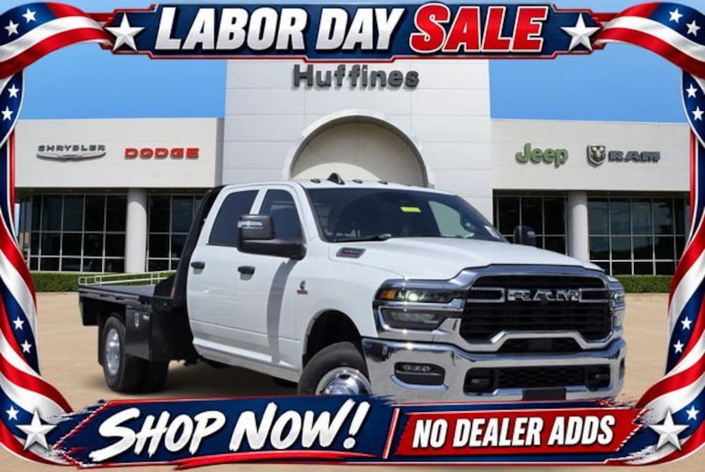 New 2026 Ram 3500 TRADESMAN CREW CAB CHASSIS 4X4 60' CA Pickup