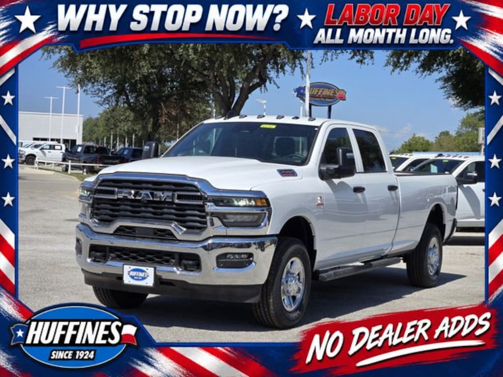 New 2026 Ram 2500 TRADESMAN CREW CAB 4X4 8' BOX Pickup