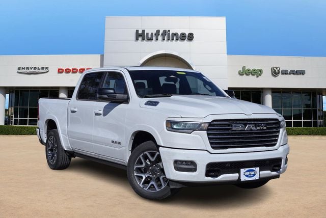 2026 RAM Ram 1500 Pickup Laramie's photo