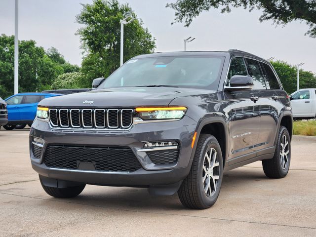 2025 Jeep Grand Cherokee Limited photo 2