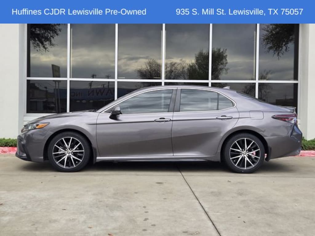 Certified 2021 Toyota Camry SE Sedan