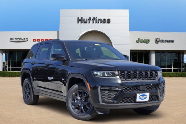2026 Jeep Grand Cherokee LAREDO 4X4 Sport Utility