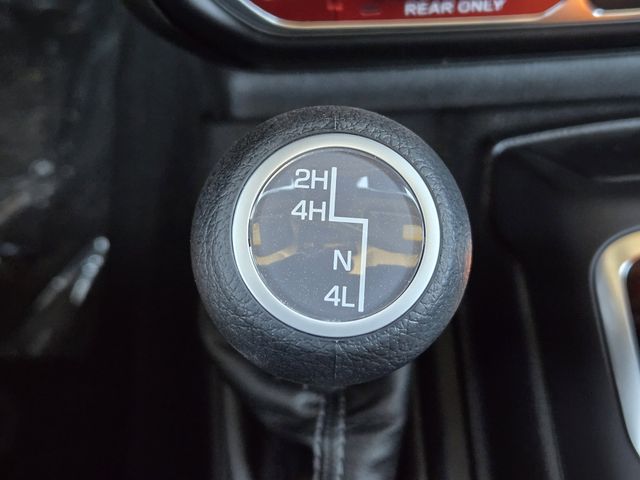 2026 Jeep Wrangler 2-Door Willys - Photo 17