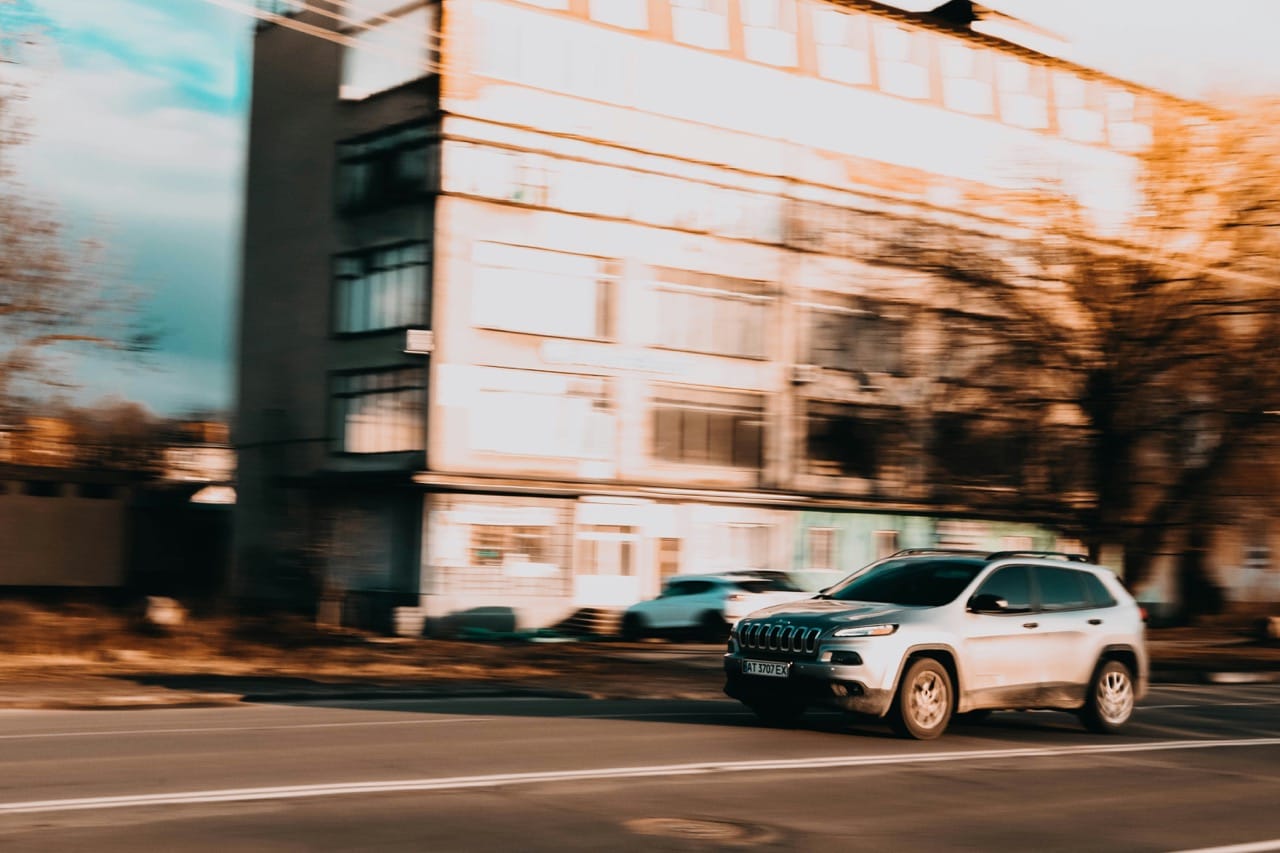 liubomyr-vovchak-S3DVDUHTi9k-unsplash Large.jpeg