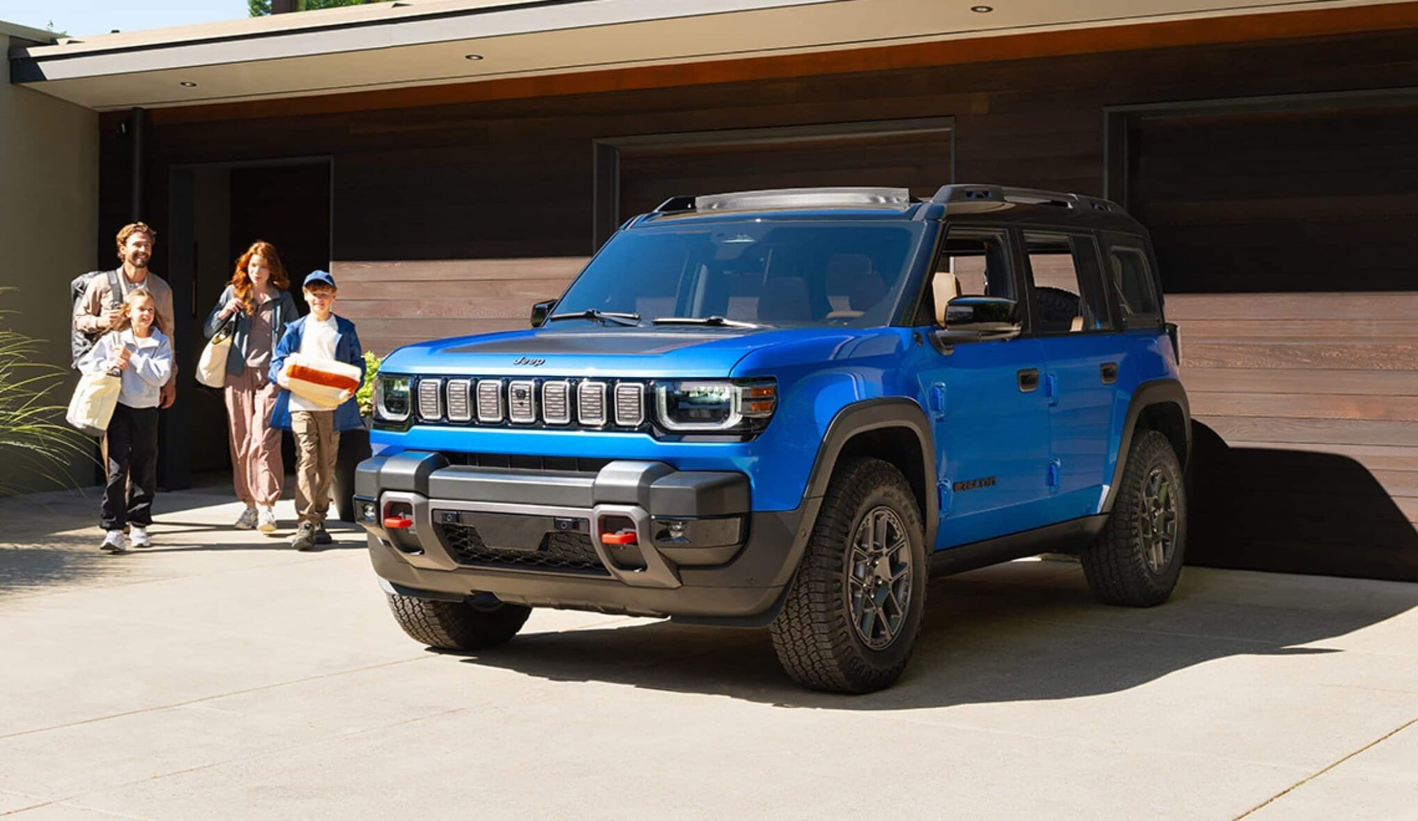my26-jeep-recon-gallery-exterior-10-desktop.jpg.image.2880-2035x1178.jpg