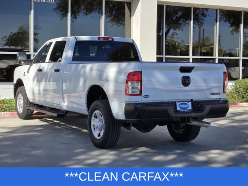 New 2023 Ram 3500 TRADESMAN CREW CAB 4X4 8' BOX Pickup