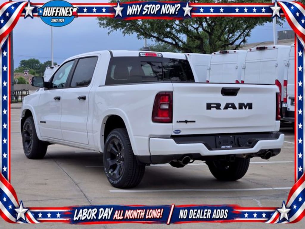 New 2026 Ram 1500 LONE STAR CREW CAB 4X2 5'7 BOX Pickup